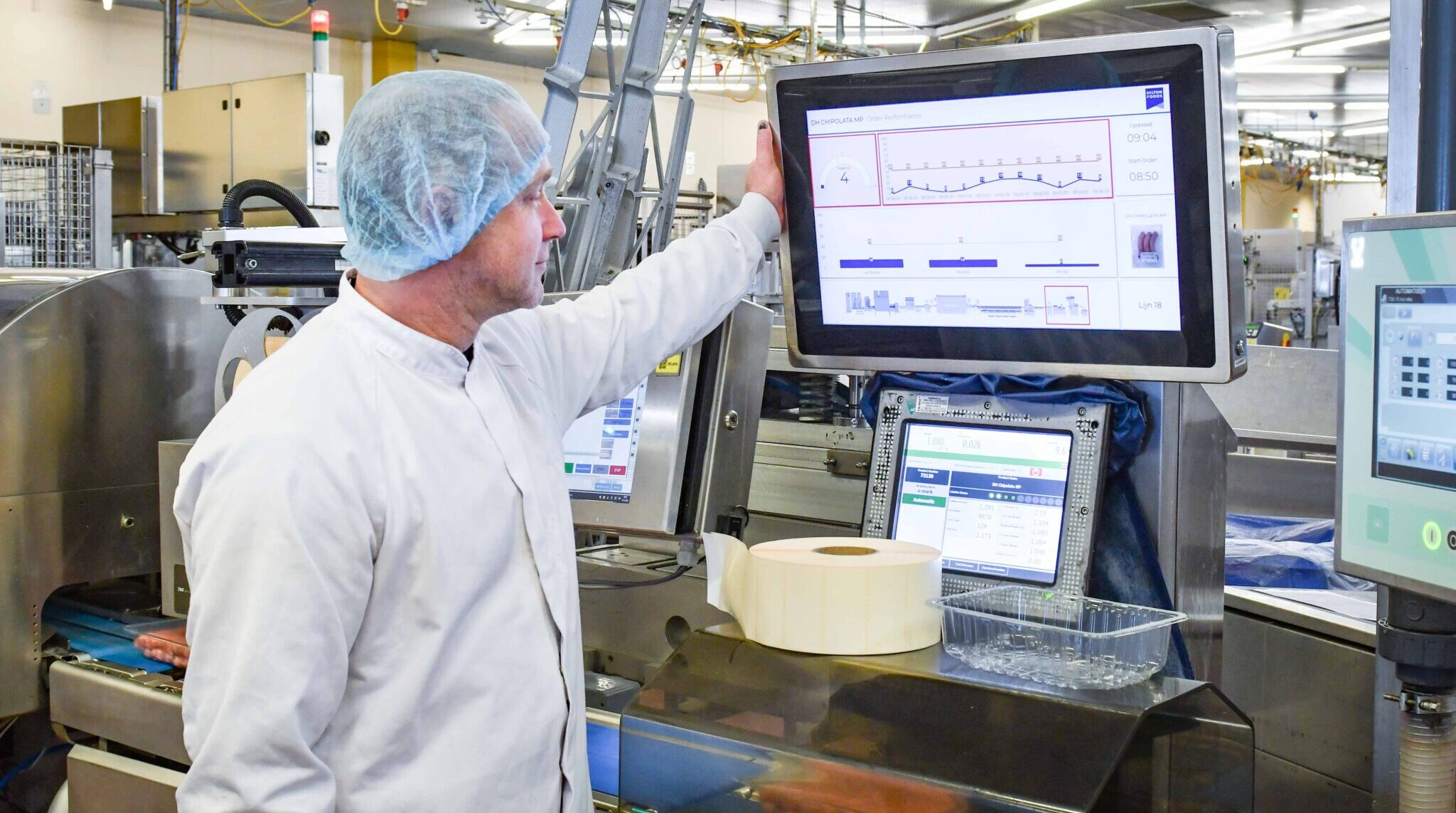 Learning community edge ai for smart industry